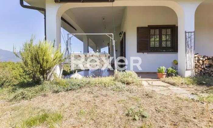 Rexer-Avigliana-Villa-indipendente-su-lati-Altro