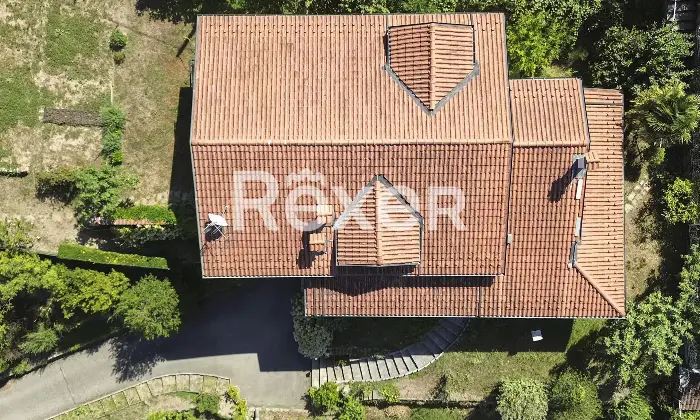Rexer-Avigliana-Villa-indipendente-su-lati-Altro
