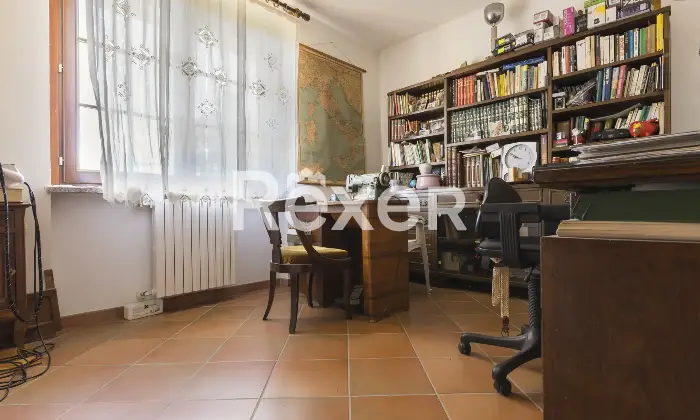 Rexer-Avigliana-Villa-indipendente-su-lati-Altro