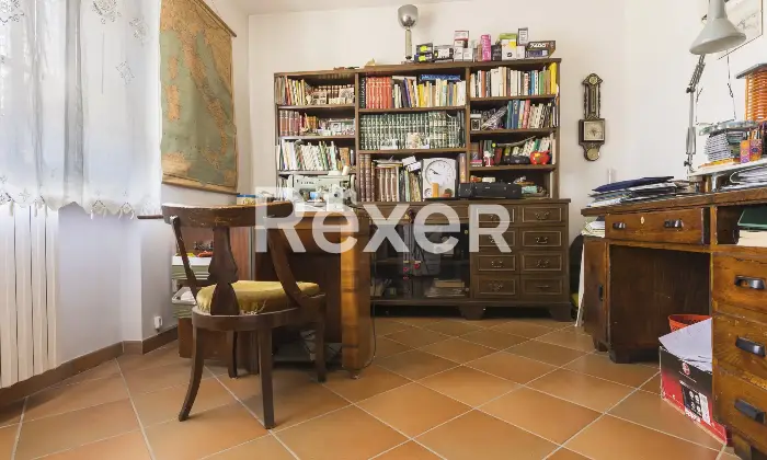 Rexer-Avigliana-Villa-indipendente-su-lati-Altro