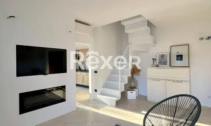 Rexer-Vimodrone-APPARTAMENTO-SU-DUE-LIVELLI-Altro