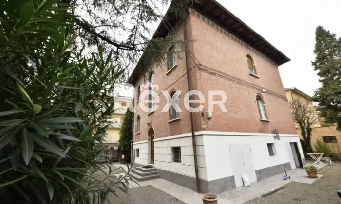 Rexer-Modena-Appartamento-in-vendita-in-Via-Alfonso-Casoli-a-Modena-Terrazzo