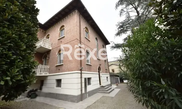 Rexer-Modena-Appartamento-in-vendita-in-Via-Alfonso-Casoli-a-Modena-Terrazzo