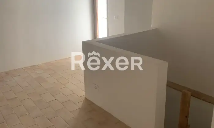 Rexer-San-Ginesio-Casale-indipendente-completamente-ristrutturato-con-giardino-e-ampio-terrazzo-San-Ginesio-MC-Camera