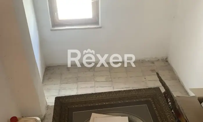 Rexer-San-Ginesio-Casale-indipendente-completamente-ristrutturato-con-giardino-e-ampio-terrazzo-San-Ginesio-MC-Studio