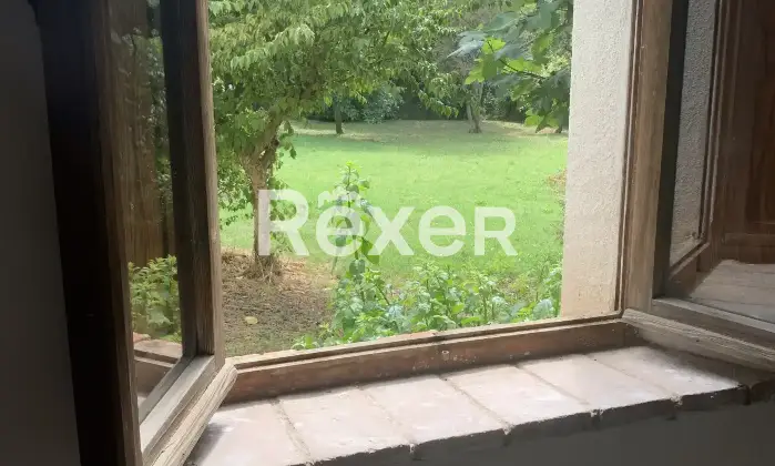 Rexer-San-Ginesio-Casale-indipendente-completamente-ristrutturato-con-giardino-e-ampio-terrazzo-San-Ginesio-MC-Salone