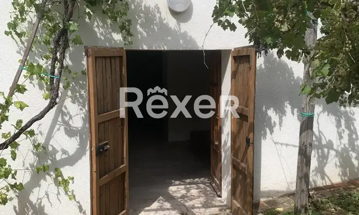 Rexer-San-Ginesio-Casale-indipendente-completamente-ristrutturato-con-giardino-e-ampio-terrazzo-San-Ginesio-MC-Vista