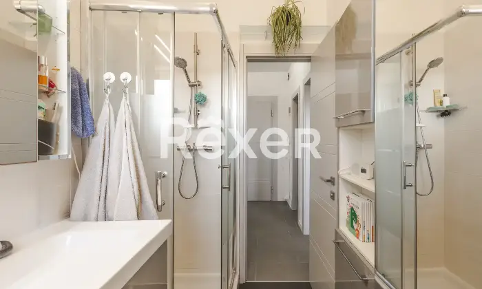 Rexer-Trieste-Appartamento-Vista-Mare-Altro