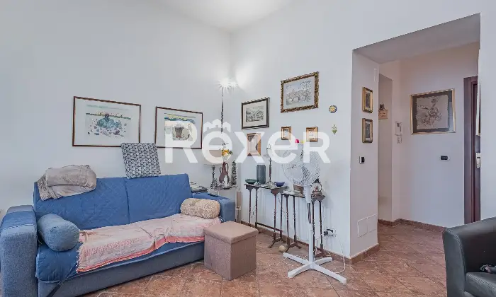 Rexer-Roma-Appartamento-bilocale-al-piano-rialzato-Soggiorno