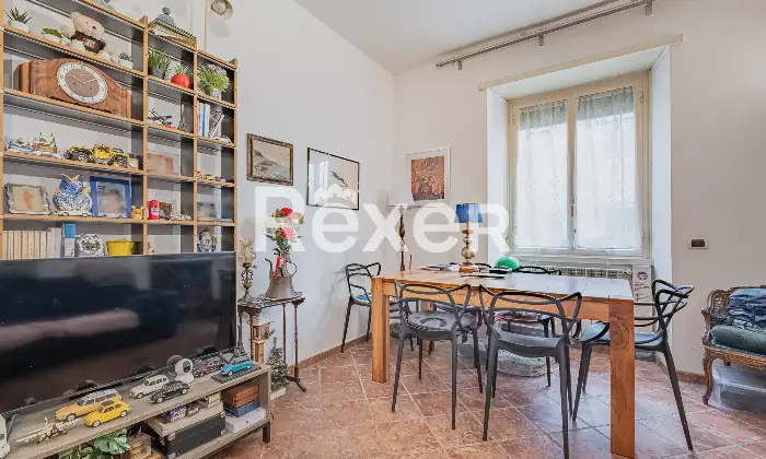Rexer-Roma-Appartamento-bilocale-al-piano-rialzato-Soggiorno