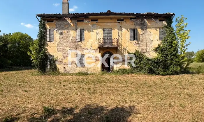 Rexer-Cento-Rudere-in-vendita-in-Via-Falzoni-a-Casumaro-Cento-Altro