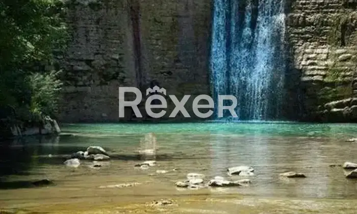 Rexer-Bagno-di-Romagna-Agriturismo-con-ettari-di-terreno-in-vendita-Appennino-della-Romagna-Toscana-sulle-rive-del-fiume-Bidente-Altro