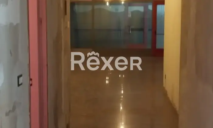 Rexer-Darfo-Boario-Terme-Locale-commerciale-in-vendita-in-Corso-Italia-a-Darfo-Boario-Terme-Altro