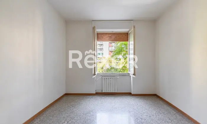 Rexer-Milano-TRILOCALE-LIBERO-SUBITO-DA-PERSONALIZZARE-CON-BALCONE-VIA-MORGANTINI-MILANO-Altro