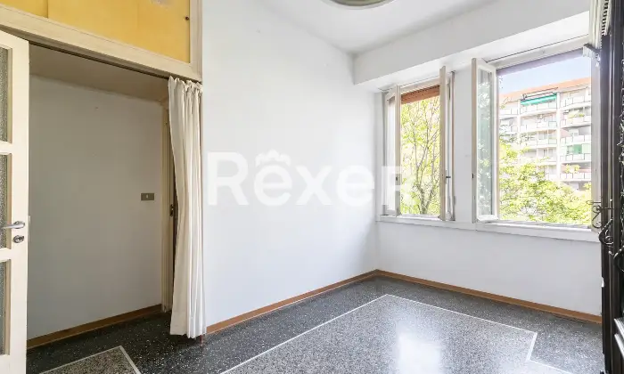 Rexer-Milano-TRILOCALE-LIBERO-SUBITO-DA-PERSONALIZZARE-CON-BALCONE-VIA-MORGANTINI-MILANO-Altro