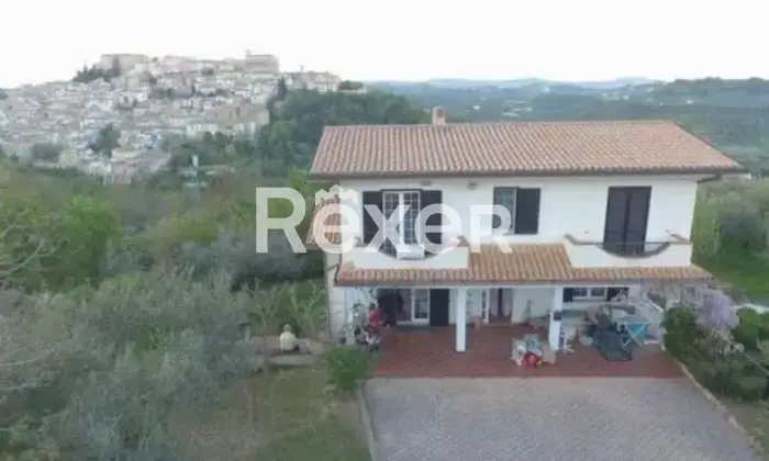Rexer-Loreto-Aprutino-Villa-unifamiliare-Contrada-Collefreddo-Loreto-Aprutino-Altro
