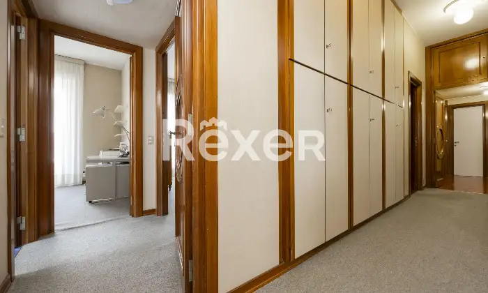 Rexer-Milano-VIA-VISCONTI-DI-MODRONE-PRESTIGIOSO-APPARTAMENTO-DI-MQ-AL-QUINTO-PIANO-CON-BOX-E-POSTO-AUTO-Altro