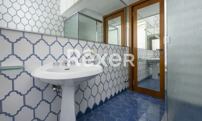 Rexer-Milano-VIA-VISCONTI-DI-MODRONE-PRESTIGIOSO-APPARTAMENTO-DI-MQ-AL-QUINTO-PIANO-CON-BOX-E-POSTO-AUTO-Altro