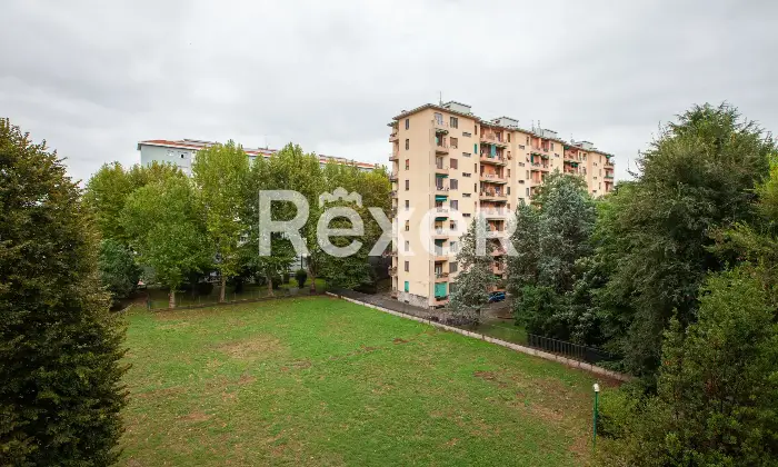 Rexer-Milano-TRILOCALE-DI-MQ-CON-BALCONE-Zone-comuni