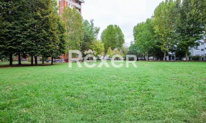 Rexer-Milano-TRILOCALE-DI-MQ-CON-BALCONE-Zone-comuni