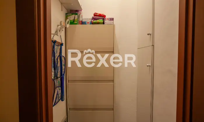 Rexer-Milano-TRILOCALE-DI-MQ-CON-BALCONE-Ripostiglio