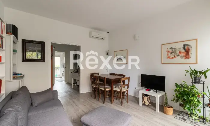 Rexer-Milano-Trilocale-ristrutturato-piano-alto-comodo-per-la-MM-Altro