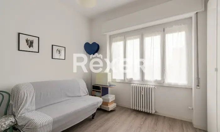 Rexer-Milano-Trilocale-ristrutturato-piano-alto-comodo-per-la-MM-Altro