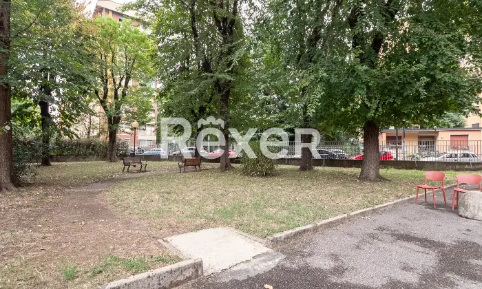 Rexer-Milano-Trilocale-ristrutturato-piano-alto-comodo-per-la-MM-Altro