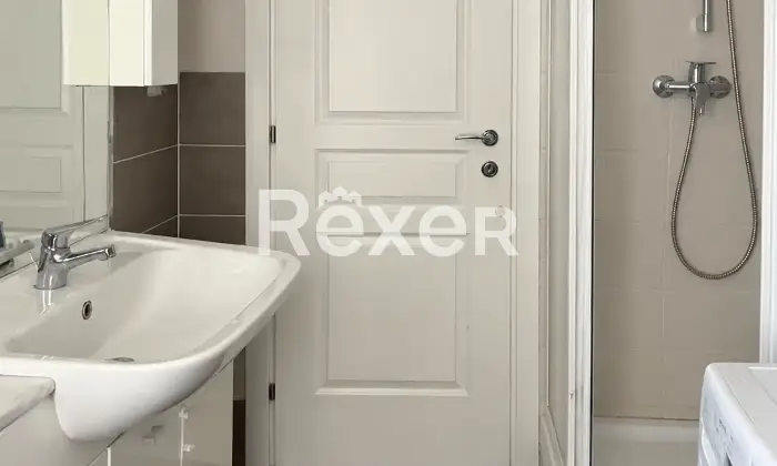 Rexer-Caraglio-Ampio-appartamento-ristrutturato-con-balconi-garage-e-cantina-Altro