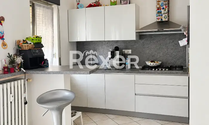 Rexer-Caraglio-Ampio-appartamento-ristrutturato-con-balconi-garage-e-cantina-Altro