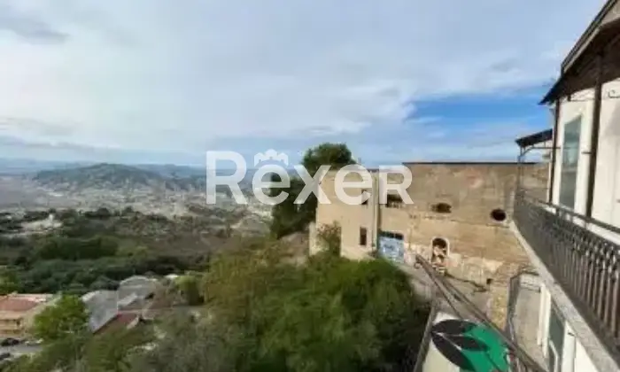 Rexer-Pisticci-Appartamento-su-due-livelli-in-vendita-in-Via-Principessa-di-Piemonte-a-Pisticci-Altro