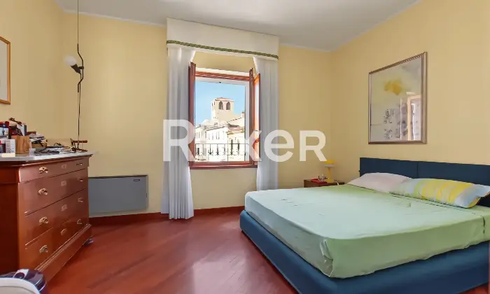 Rexer-Alghero-Alghero-Piazza-Civica-Prestigioso-palazzo-storico-con-attico-ristrutturato-e-splendida-terrazza-panoramica-sulle-mura-Camera-da-letto-matrimoniale