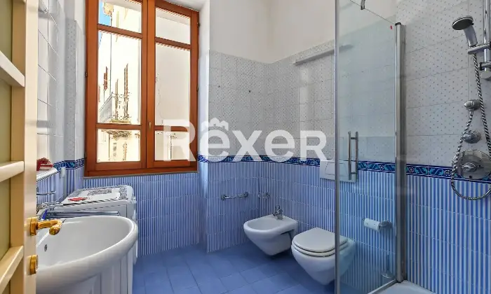 Rexer-Alghero-Alghero-Piazza-Civica-Prestigioso-palazzo-storico-con-attico-ristrutturato-e-splendida-terrazza-panoramica-sulle-mura-Bagno