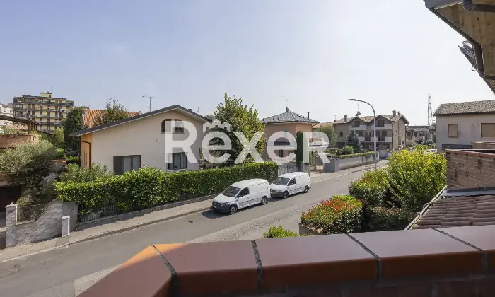 Rexer-Seregno-Seregno-Zona-SantAmbrogio-Villa-sa-schiera-centrale-di-mq-disposta-su-livelli-con-autorimessa-al-piano-seminterrato-Altro