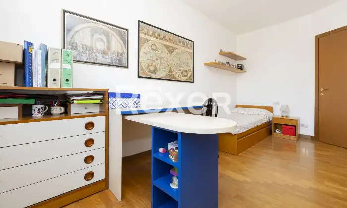 Rexer-Seregno-Seregno-Zona-SantAmbrogio-Villa-sa-schiera-centrale-di-mq-disposta-su-livelli-con-autorimessa-al-piano-seminterrato-Altro