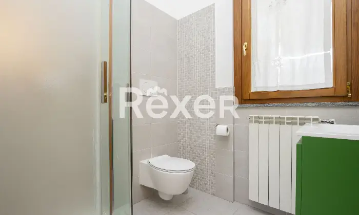 Rexer-Seregno-Seregno-Zona-SantAmbrogio-Villa-sa-schiera-centrale-di-mq-disposta-su-livelli-con-autorimessa-al-piano-seminterrato-Altro