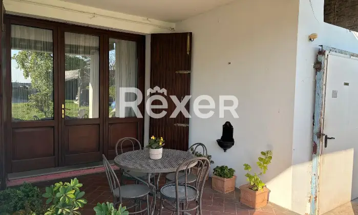 Rexer-Piove-di-Sacco-Ampia-casa-indipendente-con-terrazza-capannone-e-terreno-agricolo-Altro
