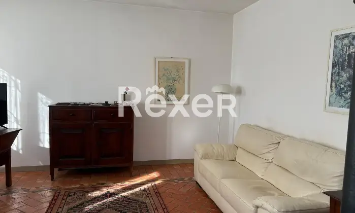 Rexer-Piove-di-Sacco-Ampia-casa-indipendente-con-terrazza-capannone-e-terreno-agricolo-Altro
