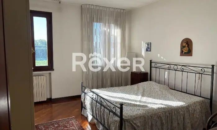 Rexer-Piove-di-Sacco-Ampia-casa-indipendente-con-terrazza-capannone-e-terreno-agricolo-Altro