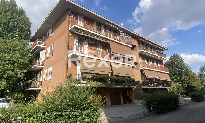 Rexer-Pavia-Silenzioso-appartamento-con-box-cantina-e-affaccio-sul-verde-a-Pavia-Chiozzo-Altro