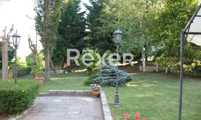 Rexer-Melfi-Villa-in-vendita-in-Contrada-Cardinale-a-Melfi-Altro