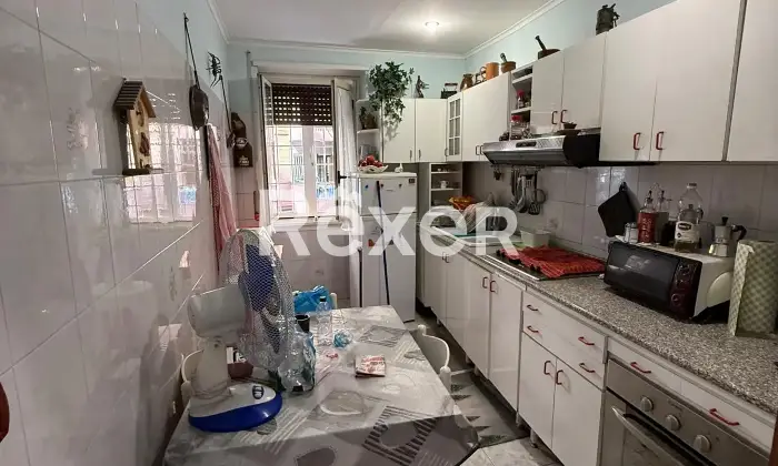 Rexer-Roma-Bilocale-Via-San-Polo-Dei-Cavalieri-Cucina