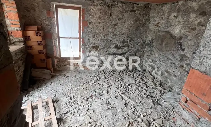 Rexer-Caiolo-Casa-singola-in-vendita-in-Via-d-Giacomi-a-Caiolo-Altro