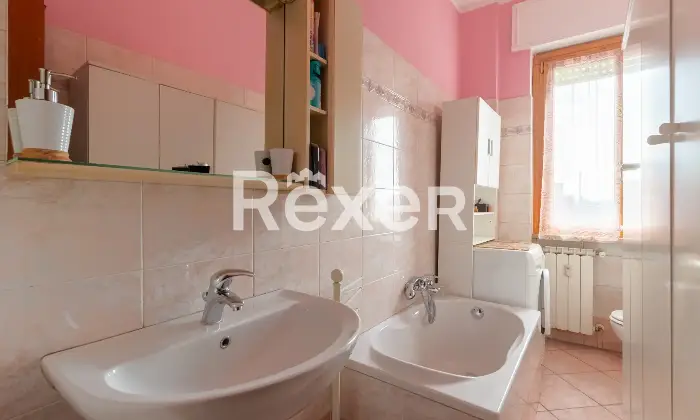 Rexer-Bollate-Vendesi-Trilocale-Altro