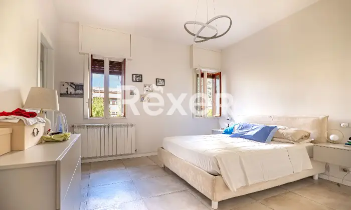 Rexer-Firenze-Firenze-sud-in-posizione-silenziosa-appartamento-con-tre-camere-terrazzo-e-posto-auto-Camera-da-letto-matrimoniale