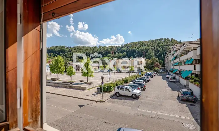 Rexer-Firenze-Firenze-sud-in-posizione-silenziosa-appartamento-con-tre-camere-terrazzo-e-posto-auto-Esterno