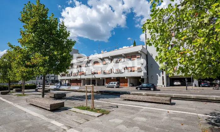 Rexer-Firenze-Firenze-sud-in-posizione-silenziosa-appartamento-con-tre-camere-terrazzo-e-posto-auto-Esterno