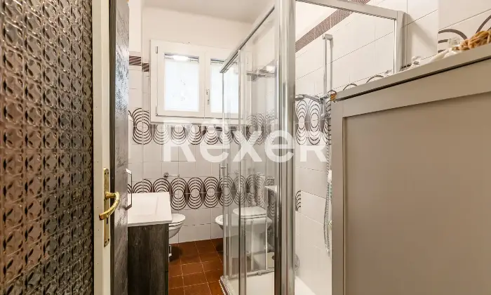 Rexer-bologna-san-donato-appartamento-con-balconi-e-cantina-Altro