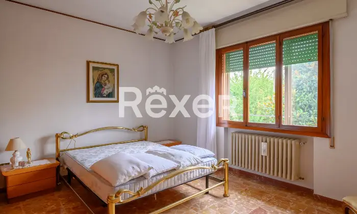 Rexer-Venezia-VILLA-SINGOLA-CON-AMPIO-GIARDINO-Altro
