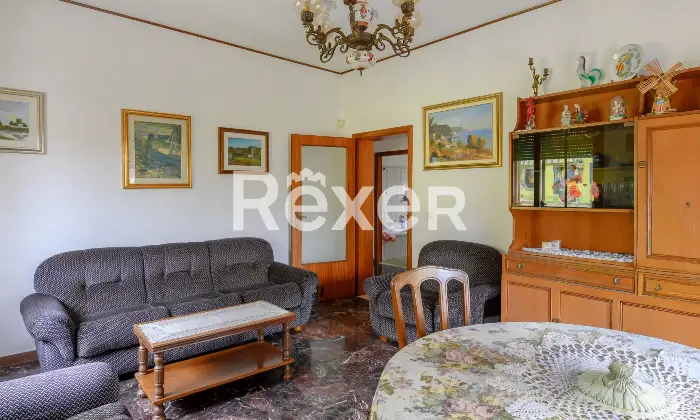 Rexer-Venezia-VILLA-SINGOLA-CON-AMPIO-GIARDINO-Altro